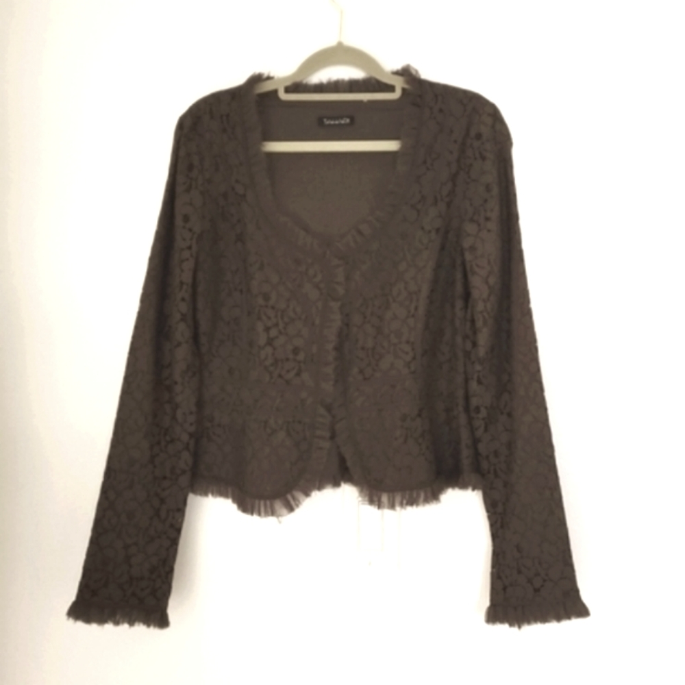 TAHARI Jacket laced collar and sleeves